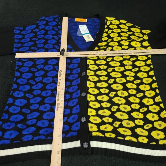 One A Womens Sweater Multicolor Size XL 100% Rayon Long Sleeve Button Up NWT - Picture 3 of 12